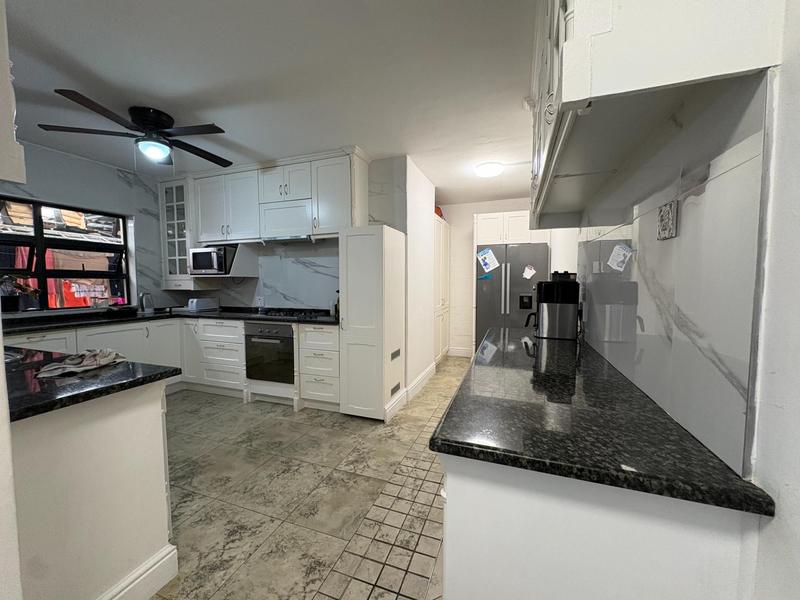 To Let 3 Bedroom Property for Rent in Wetton Western Cape